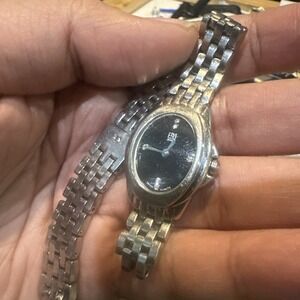 Working Vintage ESQ SWISS Women's Watch Silver Black Face 23mm Missing Band Link
